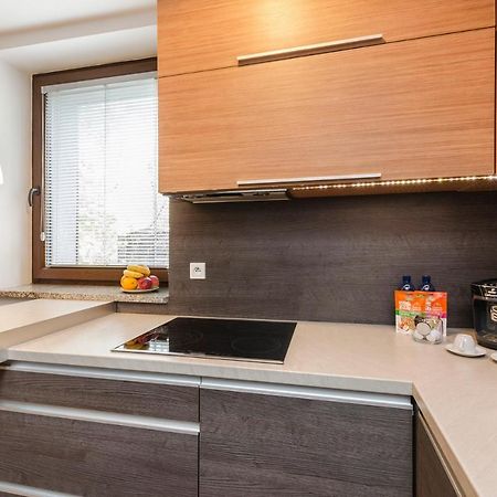 Lupoapartments Kosynierow Klimatyzacja Dostep Na Kod Łódź Extérieur photo