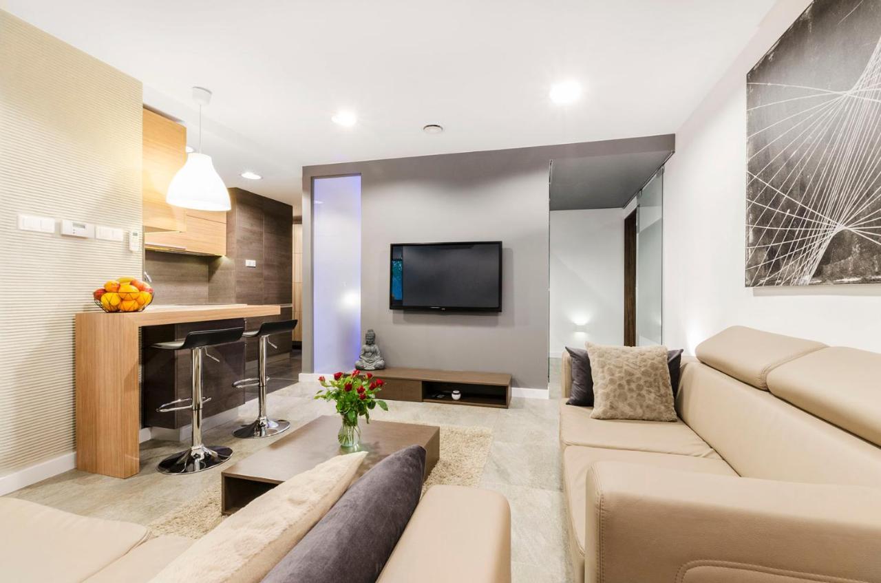 Lupoapartments Kosynierow Klimatyzacja Dostep Na Kod Łódź Extérieur photo